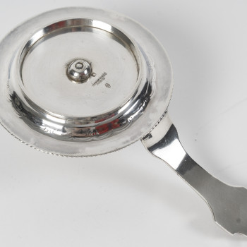 CARDEILHAC – Late 19th century solid silver hand-held candlestick