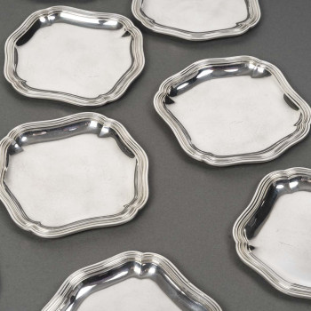 Silversmith Bloch Eschwege - 12 solid silver platters - Louis XV style