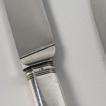 PUIFORCAT – Set of 16 silver ART DECO table knives and 10 dessert knives