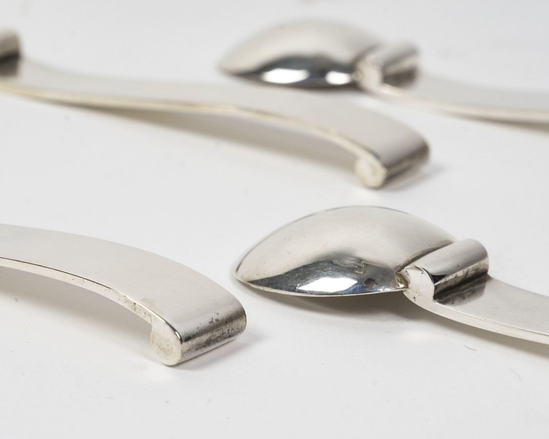 TETARD -4 solid silver mocha spoons from the Art Deco period
