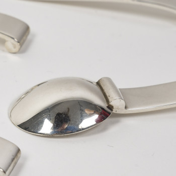 2 cuillers à moka en argent massif d’époque Art Déco