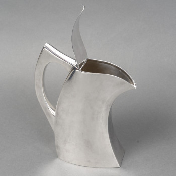 Pierre Cardin – Covered Jug in Solid Silver, Milan – Circa 1970