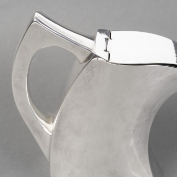 Pierre Cardin – Covered Jug in Solid Silver, Milan – Circa 1970