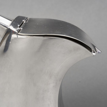 Pierre Cardin – Covered Jug in Solid Silver, Milan – Circa 1970