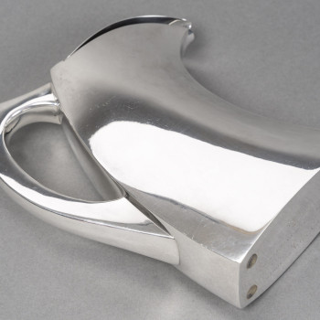 Pierre Cardin – Covered Jug in Solid Silver, Milan – Circa 1970