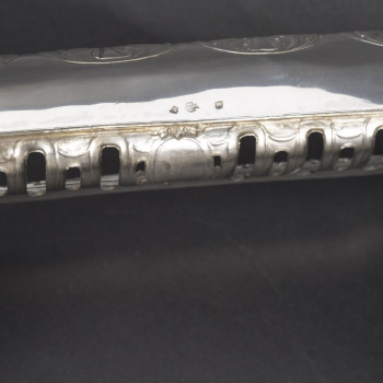 Silversmith of Merit - Rectangular solid silver planter with side handles, 19th  NAPOLEON III