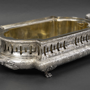 Silversmith of Merit - Rectangular solid silver planter with side handles, 19th  NAPOLEON III