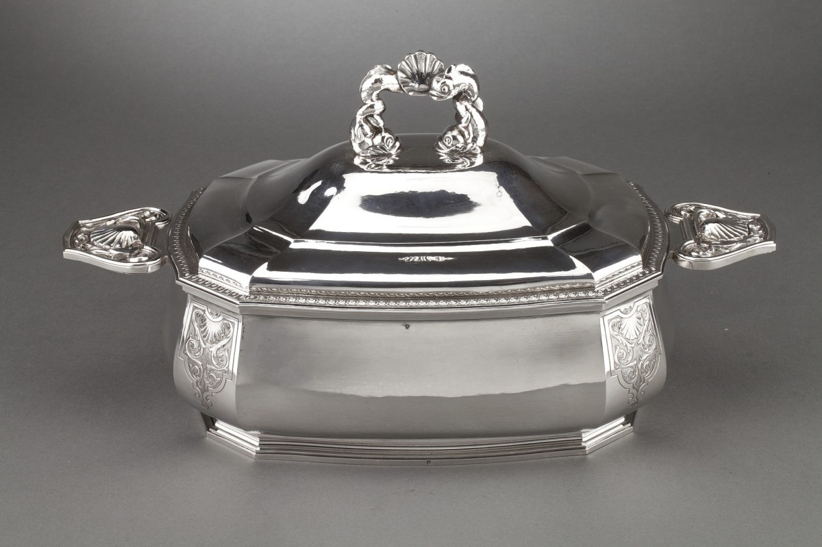 Goldsmith BANCELIN -Soup tureen in solid silver circa 1950/1960