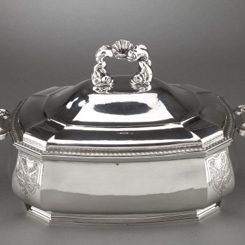 Orfèvre BANCELIN - Soupière en argent massif vers 1950/1960