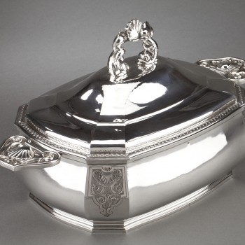 Orfèvre BANCELIN - Soupière en argent massif vers 1950/1960