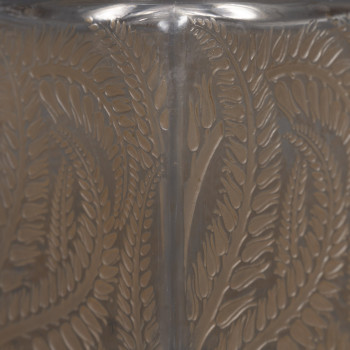 LALIQUE - Vase carré "Myrrhis" 1926
