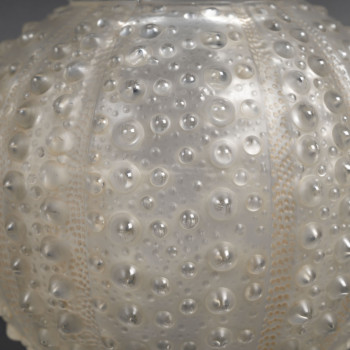 LALIQUE – Vase « Oursins » 1935