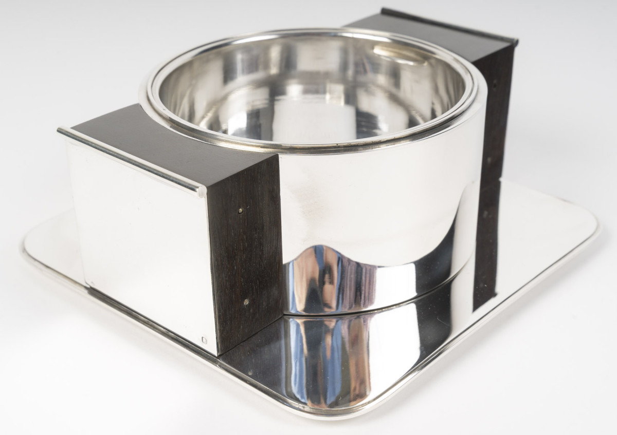 JEAN ELYSEE PUIFORCAT – Centre de table en argent massif Epoque ART DECO