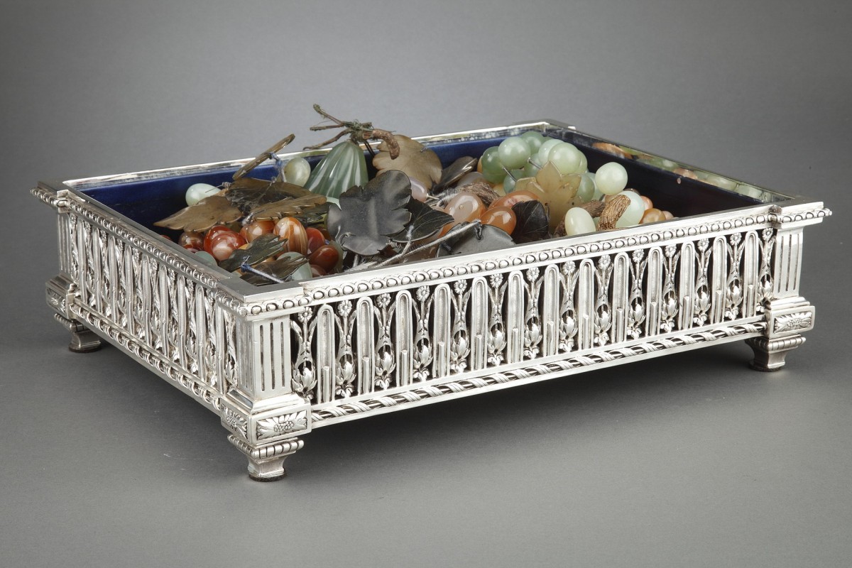 Goldsmith Christofle - 19th century silvered bronze planter