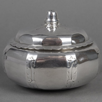Georges Lecomte, Silversmith - Solid Silver Covered Box, circa 1925