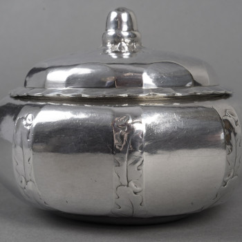 Georges Lecomte, Silversmith - Solid Silver Covered Box, circa 1925