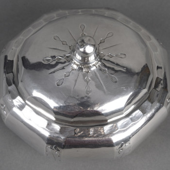 Georges Lecomte, Silversmith - Solid Silver Covered Box, circa 1925