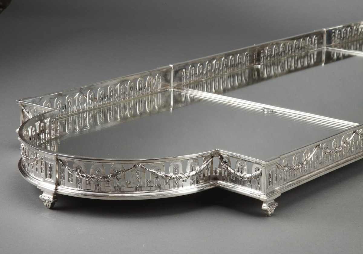 Orfèvre QUEILLE - Surtout de table grille 3 parties  argent massif XIXe