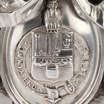 Silversmith QUEILLE - 19th century solid silver centerpiece with a three-part grid pattern