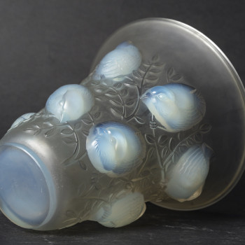 RENE LALIQUE – “Saint Francis” glass vase – Circa 1930