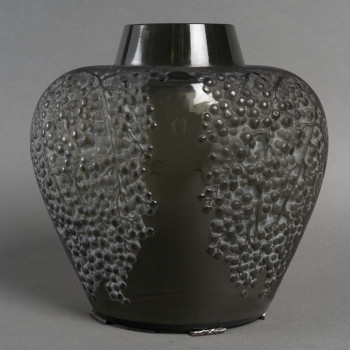 René Lalique (1860 – 1945) – Vase « Poivrier » créer en 1921