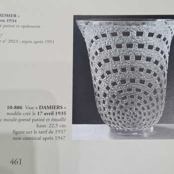 René Lalique (1860 – 1945) – Vase « Damiers » créer en 1935