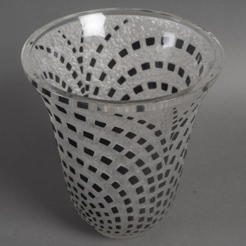 René Lalique (1860 – 1945) – Vase « Damiers » créer en 1935