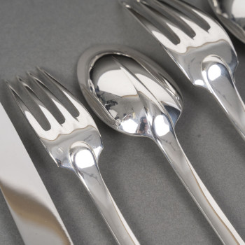 JEAN TETARD  SOLID SILVER FLATWARE SET - 100 PIECES  Circa 1930